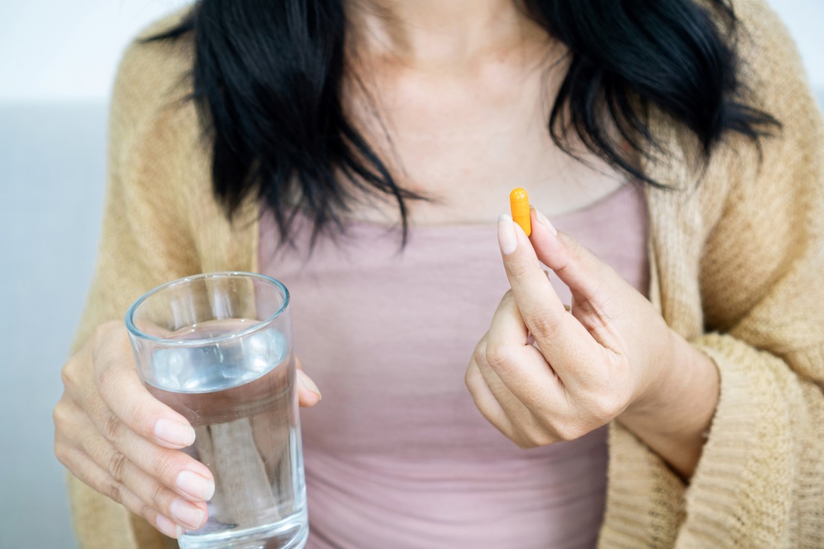 La médecine entre les mains d'une femme