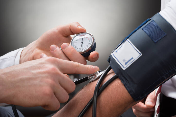 Hypertension artérielle : Qu'est-ce que l'hypertension artérielle, pourquoi survient-elle ?