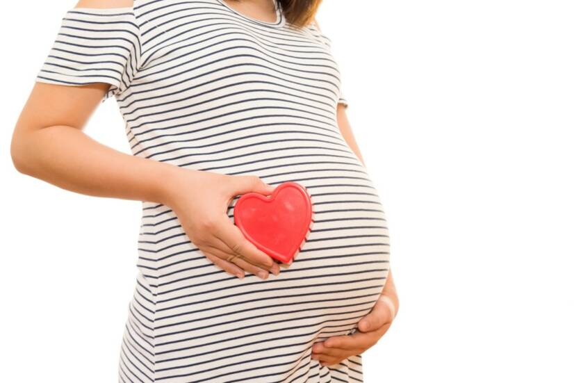 21e semaine de grossesse : que fait le bébé dans le ventre ?