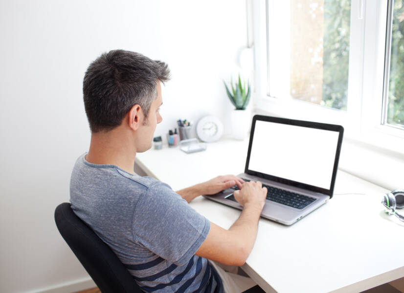 Comment s'asseoir correctement ? Choisir une chaise de bureau pour une assise saine et la prévention