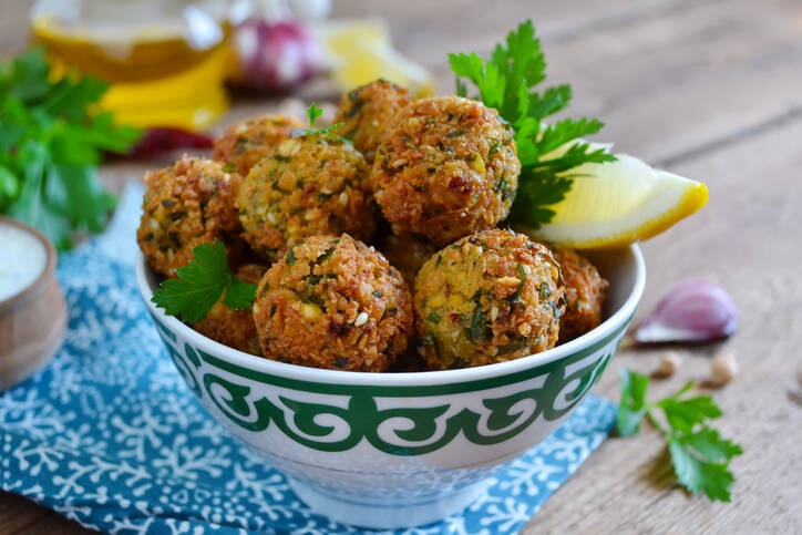 Falafel au four : recette saine de pois chiches, pas seulement pour les végétaliens